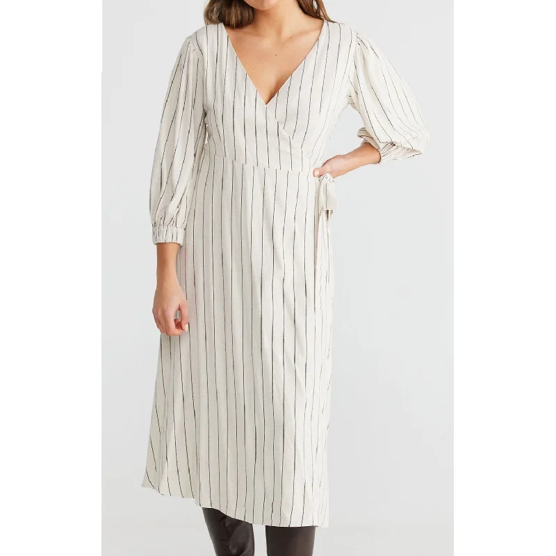 Dress Amor Wrap - Pinstripe