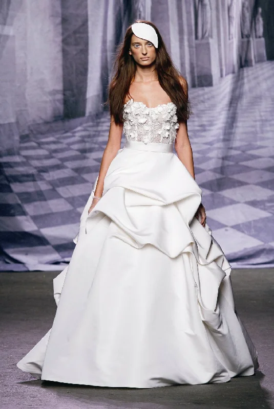 Exclusive Access Monique Lhuillier Meringue Skirt